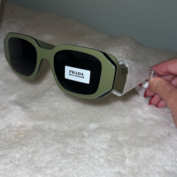 Prada Green Sunglasses NWT - Picture 3 of 5